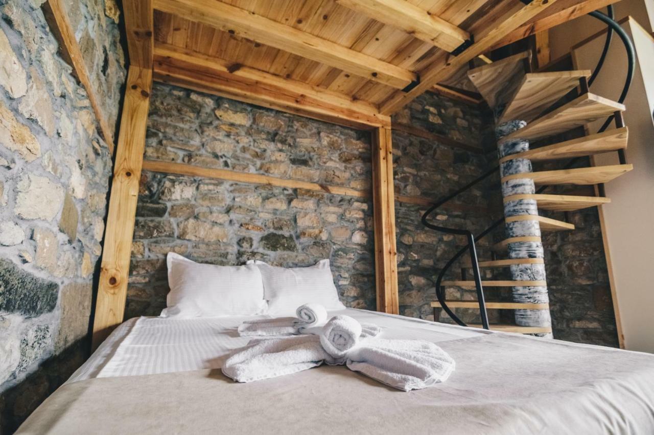 Hotel Завоя Krushuna Esterno foto
